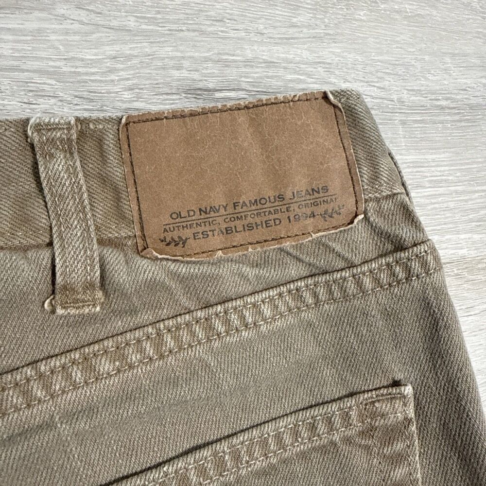 Old Navy Denim Shorts Men’s 36 Brown Slim Cut Off Raw Hem 100% Cotton - Picture 11 of 13